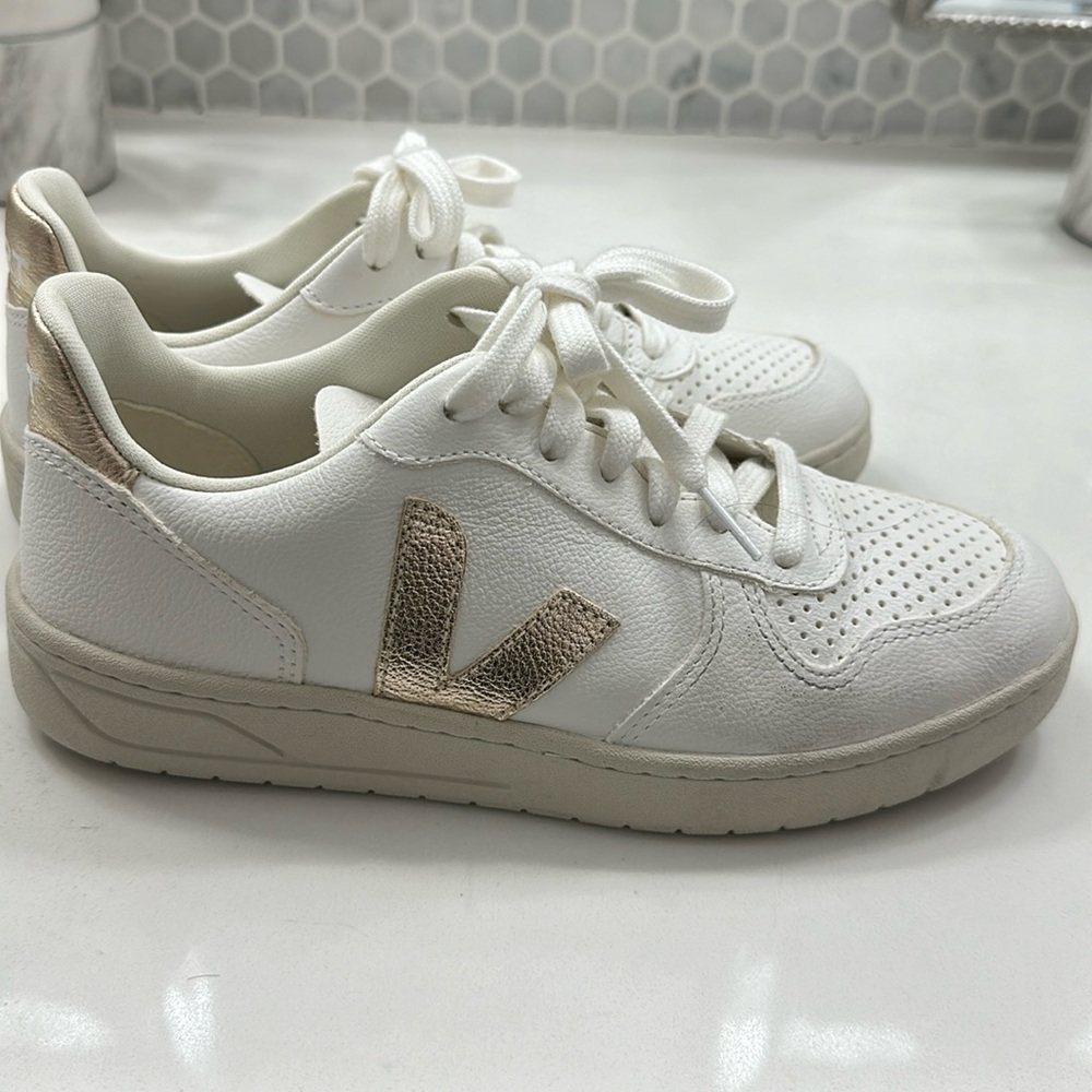 Vert Sneakers